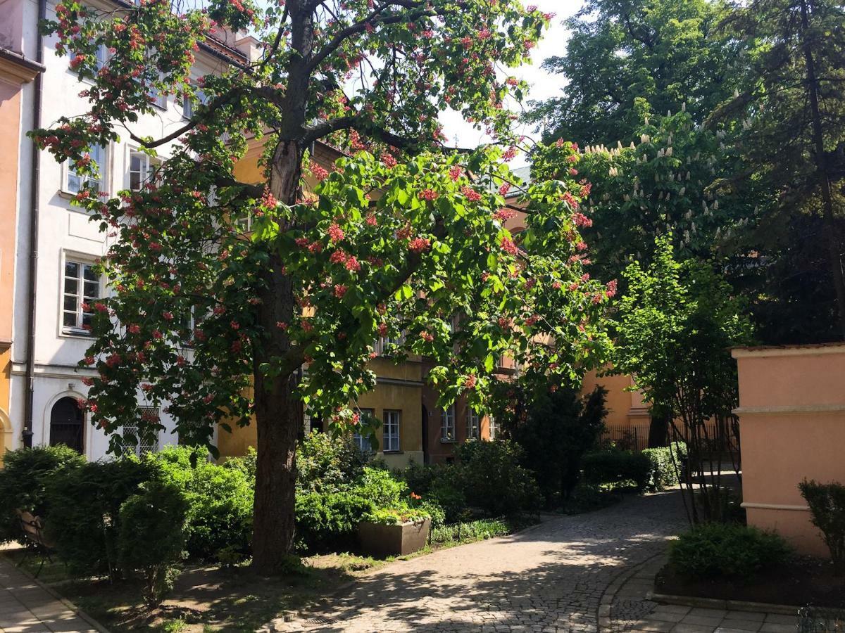 Red Brick Old Town Apartment Varsovia Exterior foto