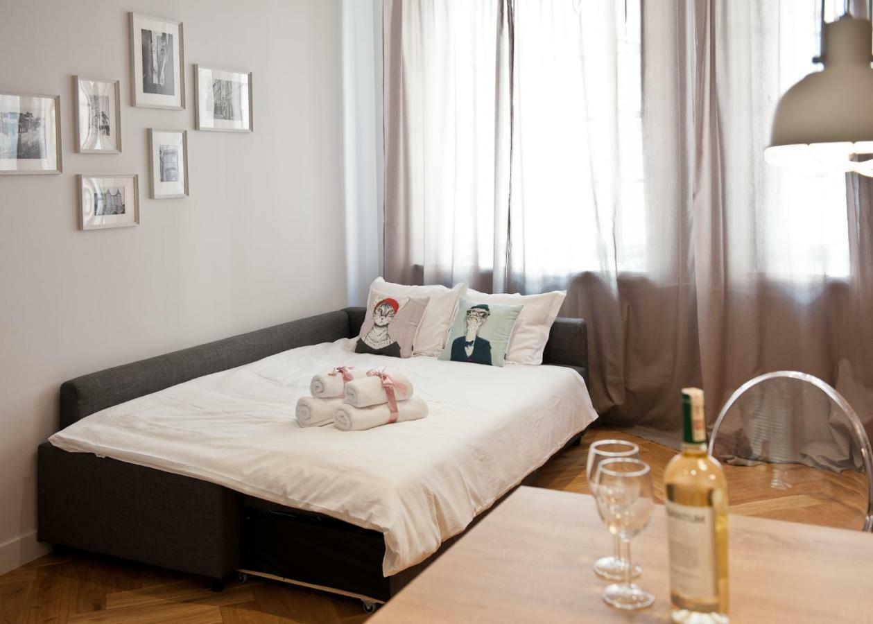 Red Brick Old Town Apartment Varsovia Exterior foto